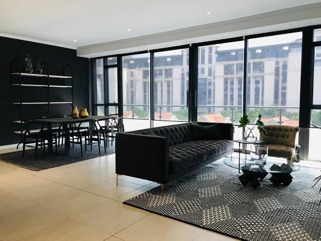 Masingita Towers Executive Suite Johannesburg Exterior photo
